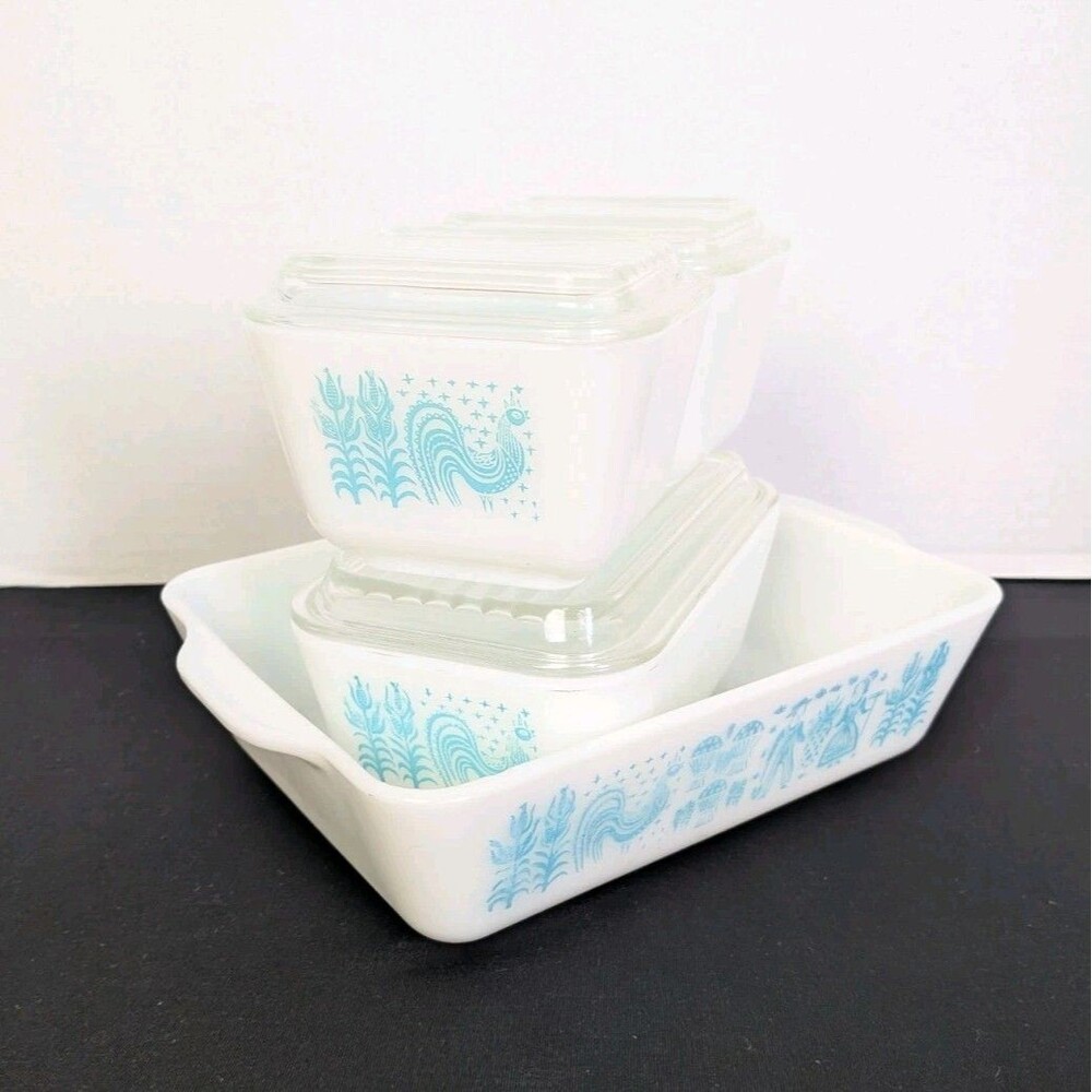 VTG PYREX Amish Butterprint 7 Piece Refrigerator Ovenware Set Lids Turquoise